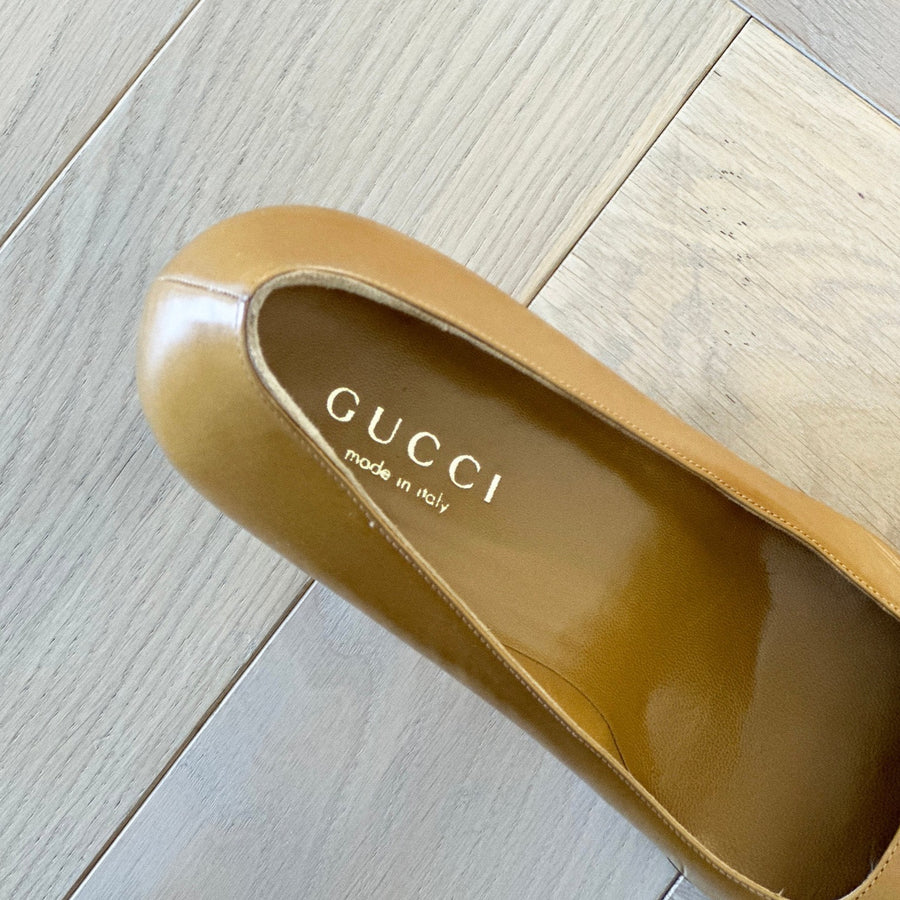 JH Vintage : GUCCI Leather Pump