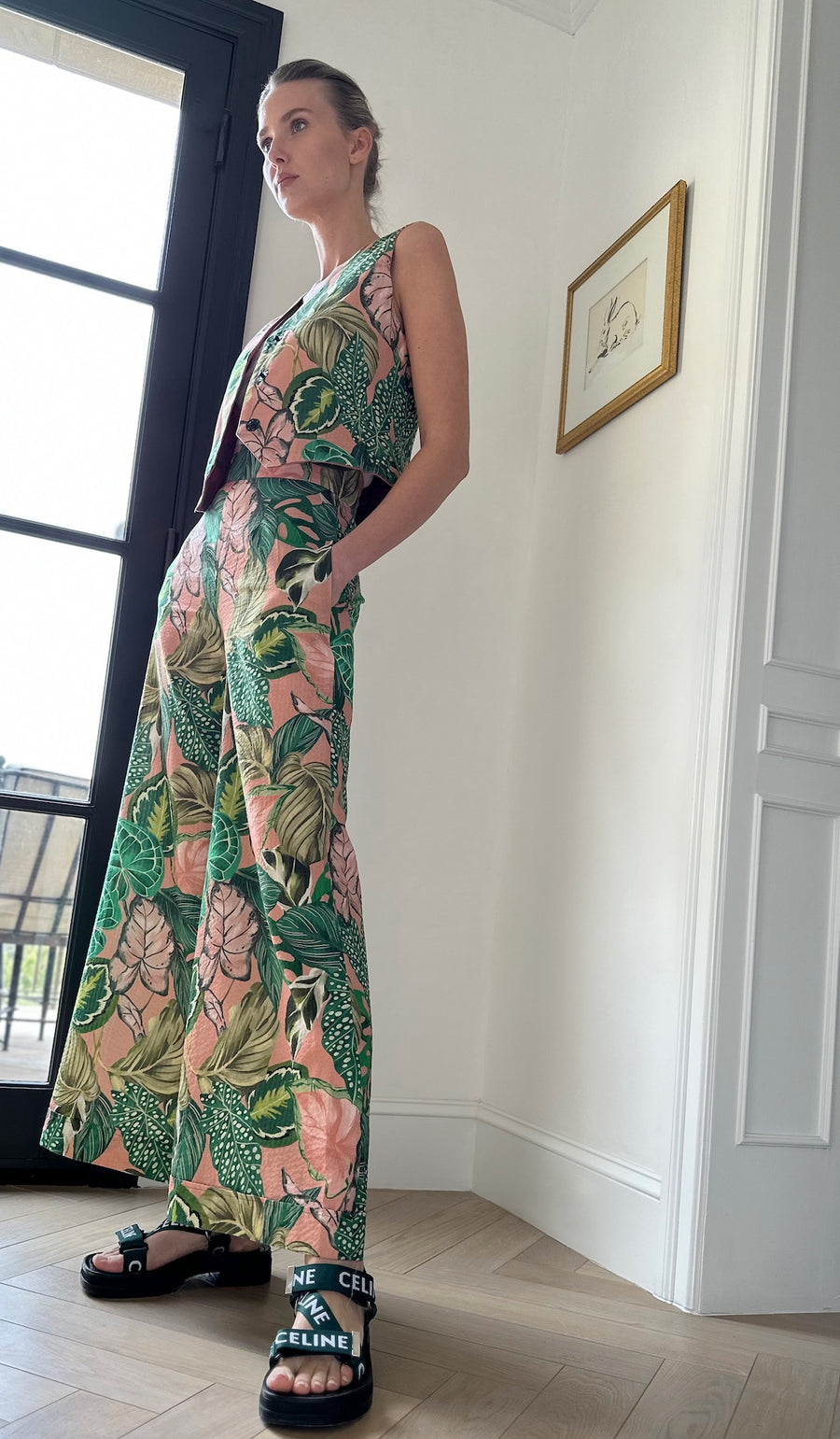 Darcy Vest : Green + Pink Palm Seersucker