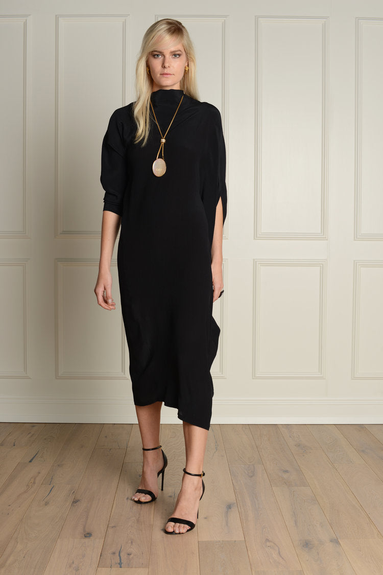 Mockneck Longsleeve Midi Dress : Black Crinkle