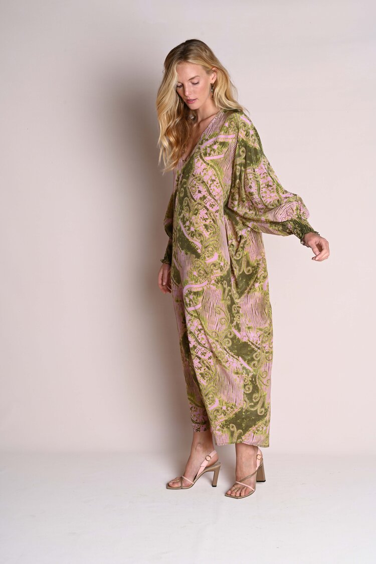 Poet Sleeve Roper : Pink Green Veranda