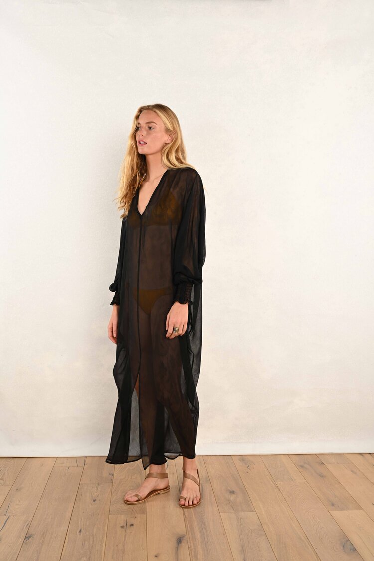 Poet Sleeve Roper : Black Chiffon