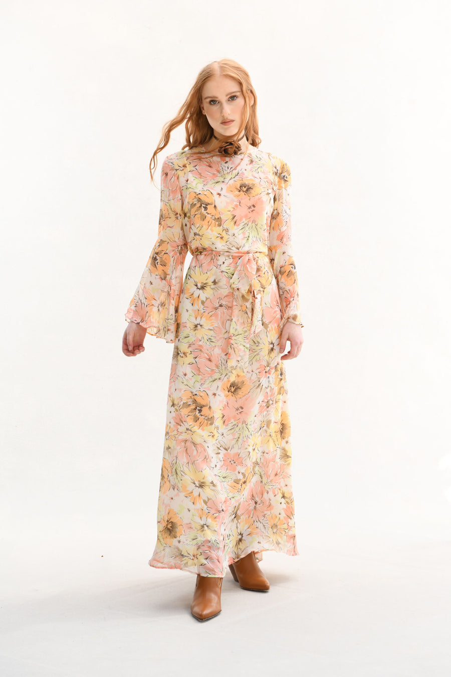 Florence : Pale Peach Yellow Floral “Avery”